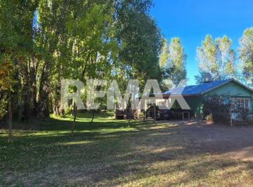 Quinta vacacional · 248m² · 3 Dormitorios · Quinta en China Muerta - 1 Hectárea - Plottier