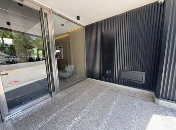 Garage · 12m² · Venta Cochera Pleno Centro