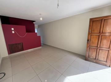 Departamento · 66m² · 4 Ambientes · 1 Cochera · Dúplex con Cochera en Venta – Zazpe y Cruz Roja