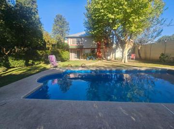 Casa · 100m² · 3 Ambientes · 2 Cocheras · Venta Casa 3 Ambientes Tiempo Libre Pileta