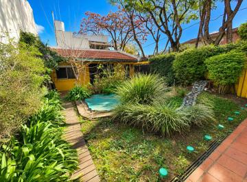 Casa · 195m² · 5 Ambientes · 2 Cocheras · Casa 6 Ambientes Venta Villa Martelli con Parque