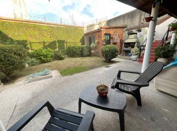 Casa · 122m² · 4 Ambientes · 1 Cochera · Casa en Venta Quilmes