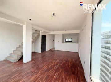 Departamento · 78m² · 3 Ambientes · 1 Cochera · Departamento Duplex en Venta La Plata