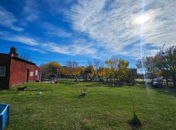 Casa · 75m² · 2 Ambientes · Casa en Esquina Venta Hostal del Sol Amplio Lote
