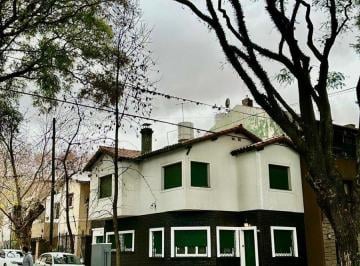 Casa · 150m² · 4 Ambientes · 1 Cochera · Venta Casa 4 Amb Patio Terraza Garage Olivos