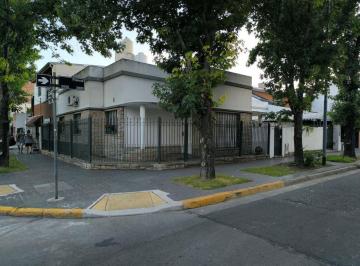 Casa · 120m² · 4 Ambientes · 1 Cochera · Casa de 4 Ambientes en Venta – Florida Oeste