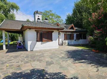 Quinta vacacional · 117m² · 3 Dormitorios · 3 Cocheras · Venta Casa Quinta B El Trebol La Union Ezeiza