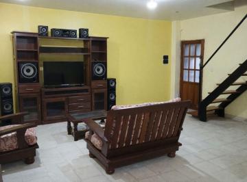 PH · 92m² · 4 Ambientes · Alquiler PH 4 Amb Lomas del Mirador Sin Expensas