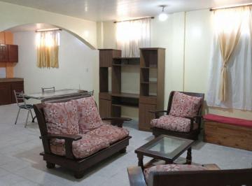 PH · 92m² · 4 Ambientes · Alquiler PH 4 Amb Lomas del Mirador Sin Expensas