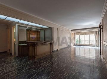 Departamento · 141m² · 4 Ambientes · 1 Cochera · Depto en Venta 4 Amb Flores + Cochera + Baulera