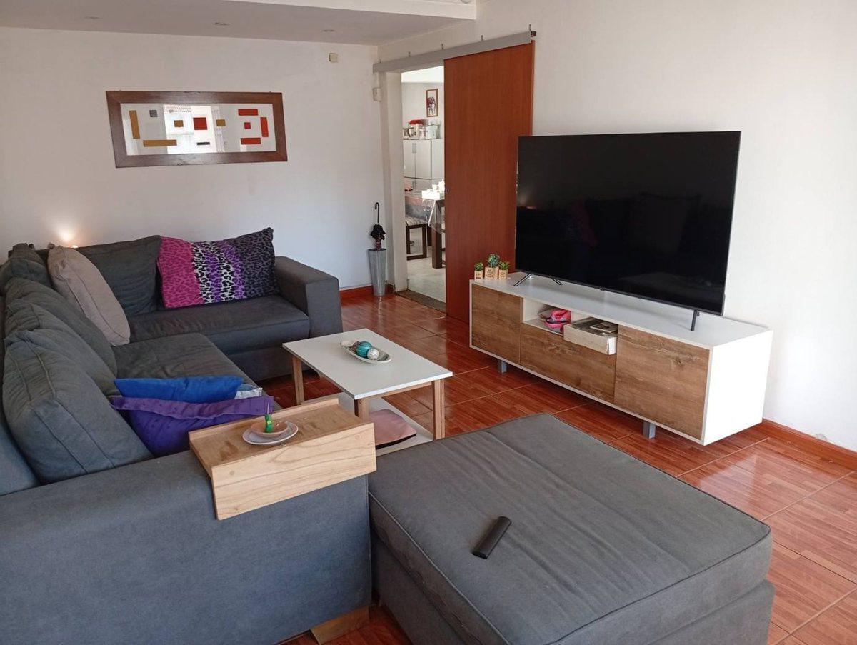 Casa 3 dorm, 283m² en barrio El Gaucho, apta crédito