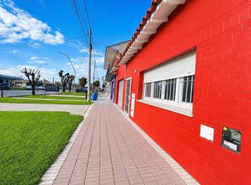 Casa · 60m² · 2 Ambientes · Alquiler Casa 2 Ambientes con Patio Al Frente