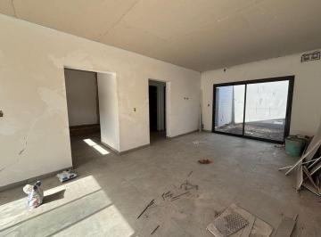Departamento · 66m² · 2 Ambientes · Venta / Departamento / 1 Dormi / Planta Baja Patio