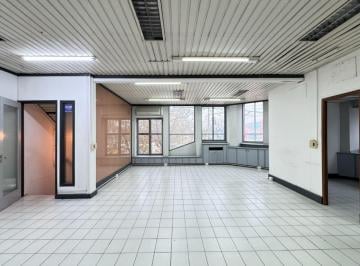 Oficina comercial · 390m² · 1 Cochera · Venta/ Salon Comercial / Oficinas