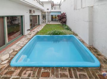 Casa · 258m² · 5 Ambientes · 2 Cocheras · Venta Casa 5 Amb con Quincho y Pileta Mataderos