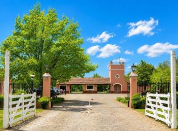 Terreno · 1577m² · Lote Terreno 1500 m² en Venta en Haras del Sol