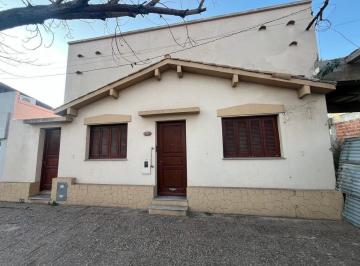 Casa · 125m² · 5 Ambientes · Venta Casa 3 Dorm. Zona Centro