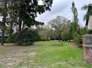 Terreno · 835m² · Venta de Lote en Barrio Cerrado Fincas del Lago