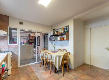 Departamento · 130m² · 4 Ambientes · Venta 4 Amb Almagro Balcón y Patio Apto Cred