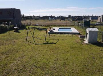 Terreno · 1000m² · Venta Terreno con Pileta Barrio Las Calandrias