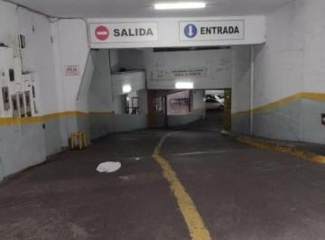 Garage · 11m² · Cochera Fija Techada Venta J. D. Perón 2700. Once