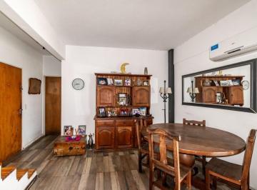 Departamento · 64m² · 3 Ambientes · Venta 3amb Duplex Balcon Frances Villa Urquiza