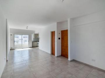 Departamento · 35m² · 1 Ambiente · Vta Dto Monoambiente Divisible C/bcón Stos Lugares