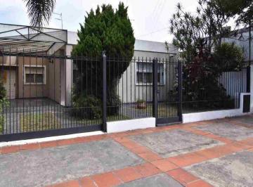 Casa · 133m² · 4 Ambientes · 2 Cocheras · Venta Casa 4 Ambs Haedo Parque Cochera