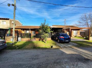 Casa · 58m² · 4 Ambientes · 1 Cochera · Venta Casa 4 Amb Barrio Privado Altos de Pacheco