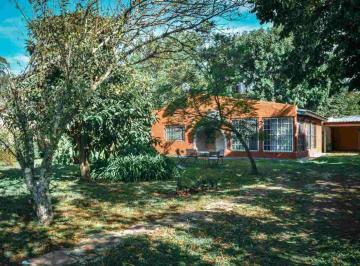 Casa · 160m² · 5 Ambientes · 2 Cocheras · Casa en Venta en Atalaya Magdalena