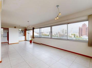 Departamento · 75m² · 3 Ambientes · 1 Cochera · Departamento en Venta La Plata 2 Dorm.