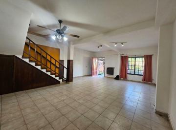 Casa · 167m² · 4 Ambientes · 3 Cocheras · Venta Casa 4 Amb Patio Garage 3 Autos San Miguel