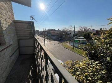 PH · 50m² · 3 Ambientes · Venta Dpto 3 Amb Balcón y Patio A/créd Hurlingham