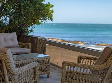 Casa · 160m² · 5 Ambientes · 4 Cocheras · Alquiler Península, Frente Al Mar 3 Dormis Piscina