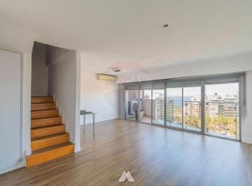 Departamento · 97m² · 4 Ambientes · 1 Cochera · Renta Apartamento Punta Carretas 2 Dorm.