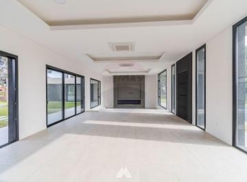 Casa · 315m² · 5 Ambientes · 2 Cocheras · Venta Casa Carmel 3 Dorm Piscina Barbacoa