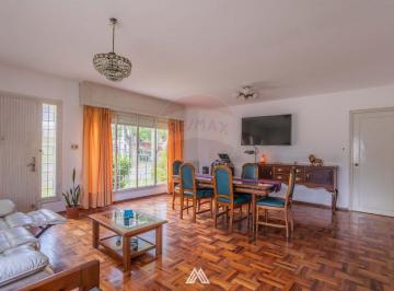 Casa · 281m² · 6 Ambientes · 3 Cocheras · Venta Casa Punta Gorda 4 Dorm 3 Baños Piscina