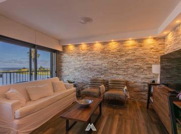 Departamento · 143m² · 6 Ambientes · 1 Cochera · Venta Piso 3 Dorm, Gje, Servicio, Rambla Pocitos