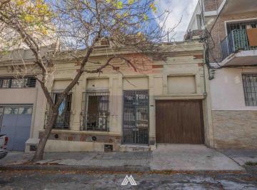 Casa · 267m² · 5 Ambientes · 1 Cochera · Venta Casona y Dos Apartamentos con Garaje Palermo