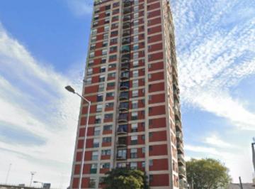 Departamento · 57m² · 3 Ambientes · Venta - Departamento de 3 Ambientes con Balcòn