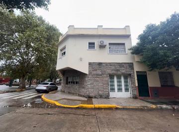 Casa · 160m² · 5 Ambientes · 1 Cochera · Venta Casa 5 Amb Cochera/patio/terraza Z/barracas.