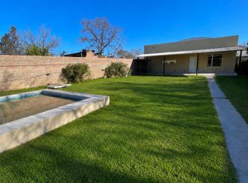 Quinta vacacional · 135m² · 2 Dormitorios · Casa Quinta Savioli 1766