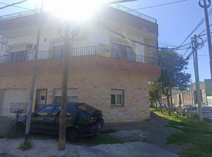 PH · 135m² · 4 Ambientes · 1 Cochera