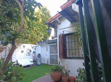 PH · 41m² · 3 Ambientes · Casa PH 3 Amb Venta Martinez Patio Grande Quincho