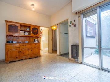 Departamento · 49m² · 3 Ambientes · Venta Departamento 3 Amb Planta Baja Tucuman 100