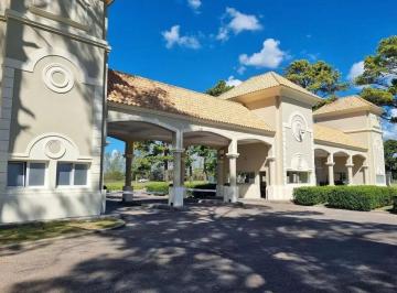 Terreno · 1535m² · Venta Lote en Pinares Country