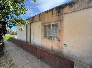 PH · 47m² · 2 Ambientes · 1 Cochera · PH en Venta en Pergamino