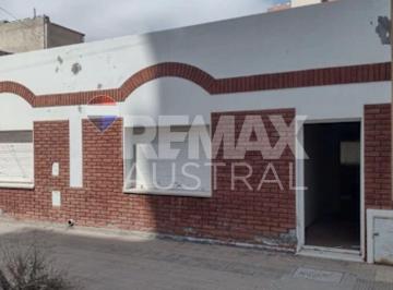 Casa · 55m² · 3 Ambientes · Casa a Refaccionar en Pleno Centro