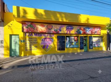 Local comercial · 100m² · Local con Terreno 628 m² Sobre Avda Rivadavia