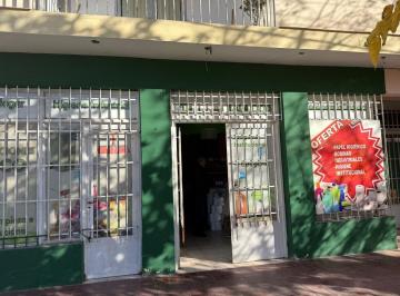 Local comercial · 60m² · Local Comercial con Excelente Ubicación Dorrego